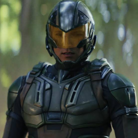 Joaquin Torres as Falcon
